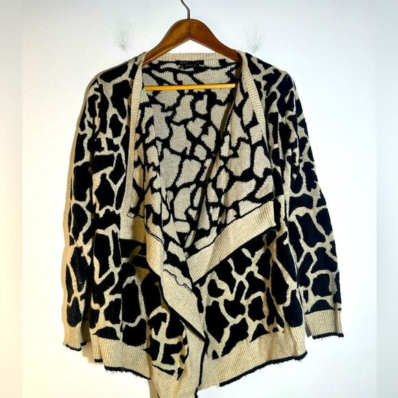 BCBG Max Azria Cardigan - Picture 1 of 4